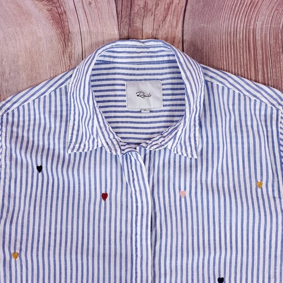 Rails Taylor Blue White Striped Shirt Womens Medium Rainbow Embroidered Hearts - Picture 9 of 15